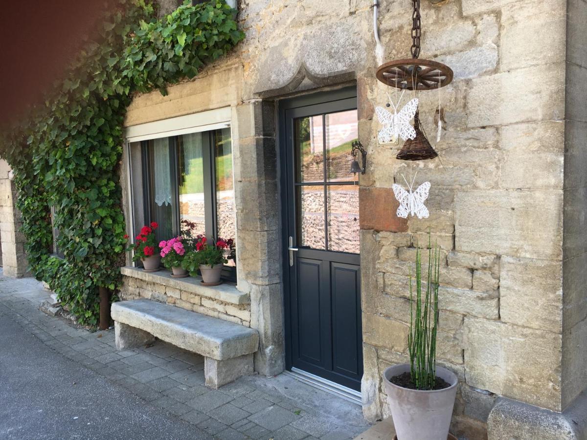 Les Chambres De Marthe Mesnay Exterior foto